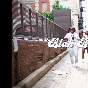 收聽King B的Blah Blah Blah (feat. Monie, Meme the biggest, Princess Nya & Lyri the rapper) (Explicit)歌詞歌曲