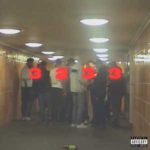 Dengarkan 3233 lagu dari Miclo dengan lirik