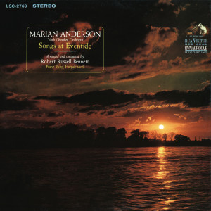 收聽Marian Anderson的Love's Old Sweet Song (2021 Remastered Version)歌詞歌曲