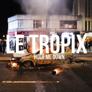 ดาวน์โหลดและฟังเพลง Hold Me Down (Explicit) พร้อมเนื้อเพลงจาก Le Tropix