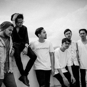 Dengarkan lagu Seperti Mereka nyanyian Panorama. dengan lirik