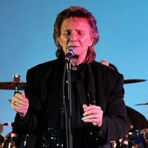 收聽Benny Mardones的Into the Night (2012)歌詞歌曲