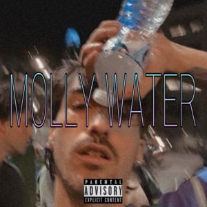 收聽Trendy的Molly Water (feat. Jinxed & Cash Green) (Explicit)歌詞歌曲