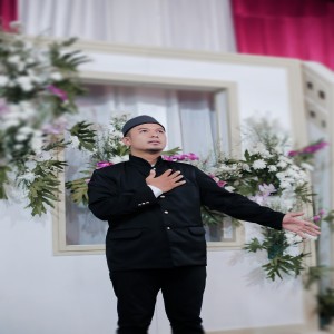 Album Senyum dan Salam from Egas Sahdu