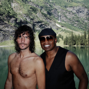 ดาวน์โหลดและฟังเพลง Thing Called Love (Kink Dub - Wolfram Edit) พร้อมเนื้อเพลงจาก Wolfram