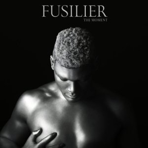 收聽Fusilier的The Moment歌詞歌曲
