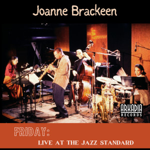 收聽Joanne Brackeen的I'm Forever Blowing Bubbles (Live)歌詞歌曲