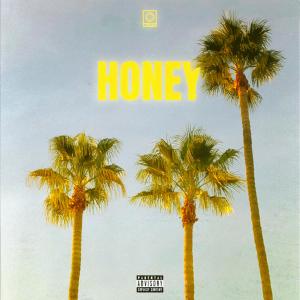 Dengarkan lagu Honey nyanyian Bleu dengan lirik