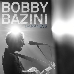 ดาวน์โหลดและฟังเพลง Darkness พร้อมเนื้อเพลงจาก Bobby Bazini