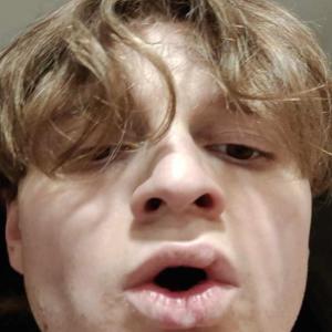 ดาวน์โหลดและฟังเพลง karikakar (akustik) พร้อมเนื้อเพลงจาก Markus Lehtsalu