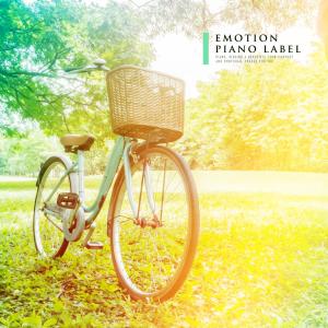 ดาวน์โหลดและฟังเพลง A Warm Spring Wind พร้อมเนื้อเพลงจาก 은하선