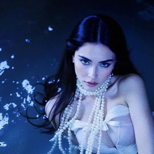 Tini Xgirl的专辑TINI (Explicit)