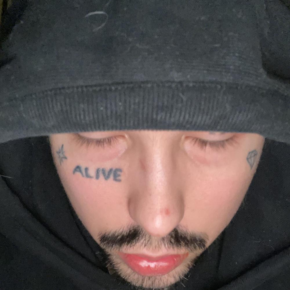 i dont wanna wake up anymore! (feat. Rivilin)