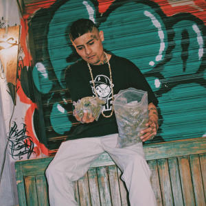 ดาวน์โหลดและฟังเพลง Despierta! (Explicit) พร้อมเนื้อเพลงจาก MAF B