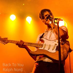 ดาวน์โหลดและฟังเพลง Its Not Ove พร้อมเนื้อเพลงจาก Back to You