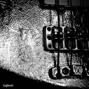 ดาวน์โหลดและฟังเพลง Cold Night พร้อมเนื้อเพลงจาก Tugboat