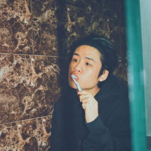 Dengarkan dear me, (Explicit) lagu dari Gentle Bones dengan lirik