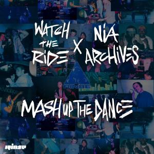 Dengarkan Mash up the Dance lagu dari Watch the Ride dengan lirik