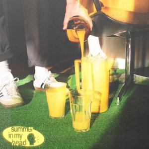 ดาวน์โหลดและฟังเพลง Summer In My Head พร้อมเนื้อเพลงจาก Goldpark