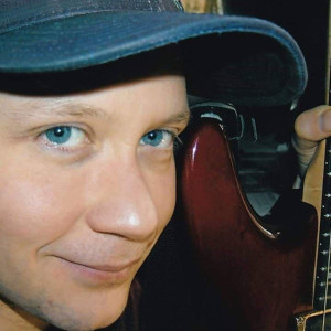 ดาวน์โหลดและฟังเพลง By My Side พร้อมเนื้อเพลงจาก David Freeman