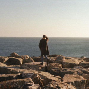 ดาวน์โหลดและฟังเพลง Vulcão พร้อมเนื้อเพลงจาก João Paulo Nasser