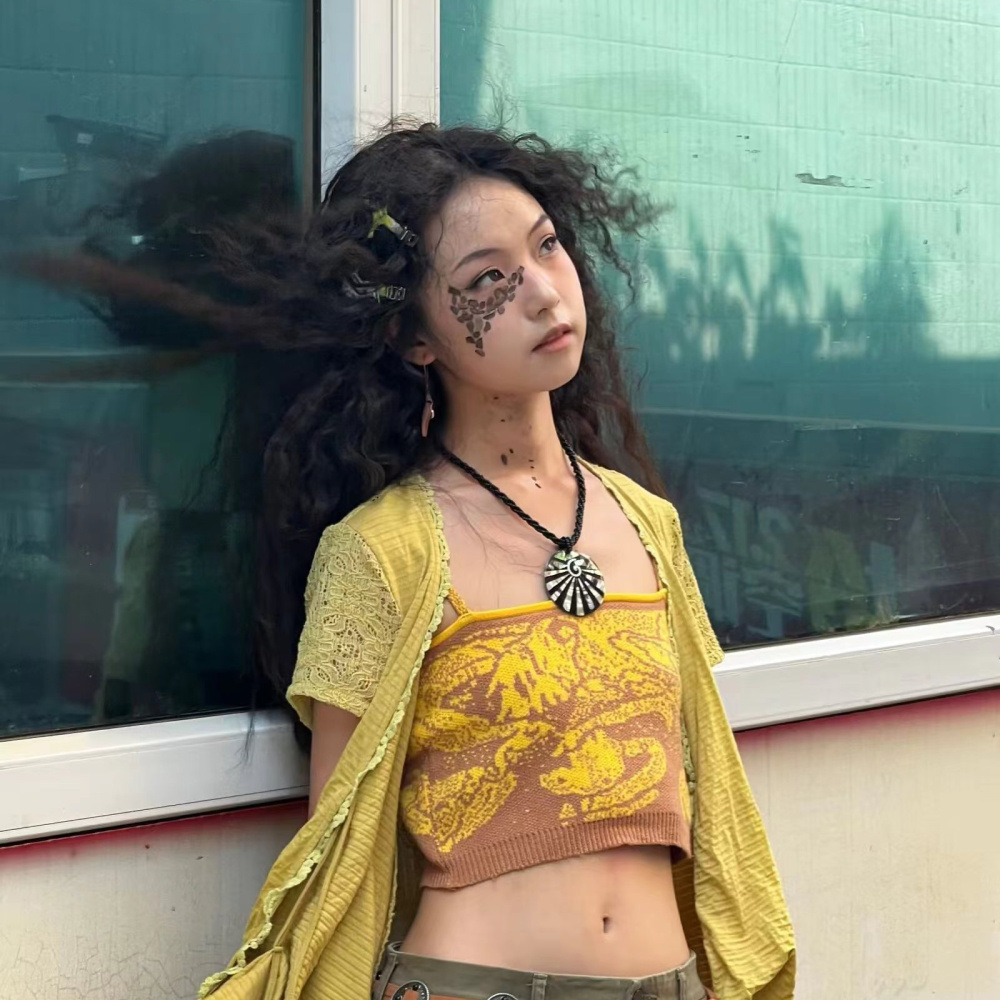 龚芮