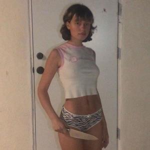 Listen to Phonk House (Explicit) song with lyrics from 6YNTHMANE