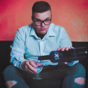 default playlist img