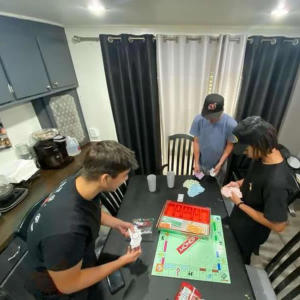 default playlist img