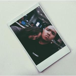 Dengarkan Sajak Rindu lagu dari Wayedoublerway dengan lirik