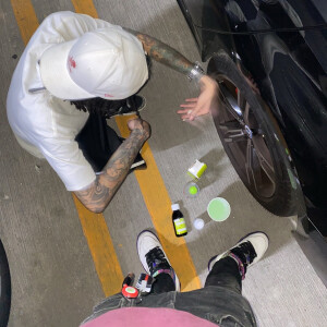 default playlist img