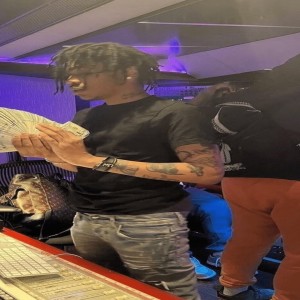 Dengarkan Zaza (feat. Kankan) (Explicit) lagu dari Kapo dengan lirik