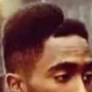 收聽KingBuckwyld的Look Around (feat. Yung Geno) (Explicit)歌詞歌曲