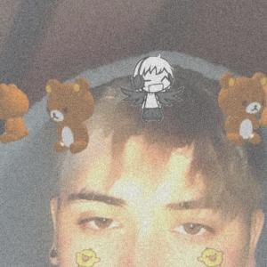 收聽Edgybøii的Tengo mxa pena y 'toy chato de esperar el final de la caja de pandora歌詞歌曲