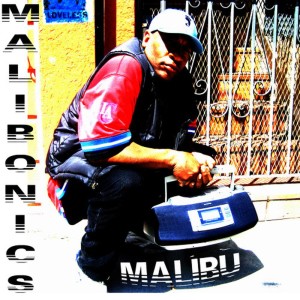 ดาวน์โหลดและฟังเพลง Naughty พร้อมเนื้อเพลงจาก Malibu