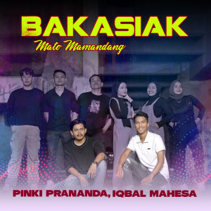 Album Bakasiak Mato Mamandang oleh Pinki Prananda