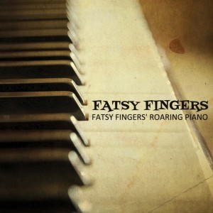 Dengarkan lagu Grandfather's Clock nyanyian Fatsy Fingers dengan lirik