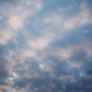 收聽Avenoir的saphire歌詞歌曲