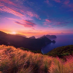 ดาวน์โหลดและฟังเพลง Soft Chords In Sleepy Rooms พร้อมเนื้อเพลงจาก Relaxing Distraction Therapy Zone