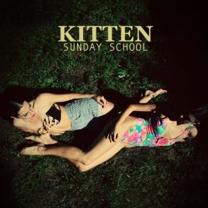 ดาวน์โหลดและฟังเพลง Kill the Light พร้อมเนื้อเพลงจาก Kitten