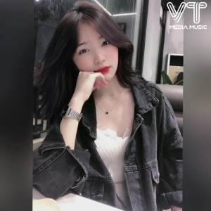 ดาวน์โหลดและฟังเพลง Có Ai Thương Anh Nhiều Hơn (Remix) พร้อมเนื้อเพลงจาก H.A Remix