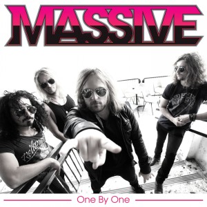 ดาวน์โหลดและฟังเพลง One By One พร้อมเนื้อเพลงจาก Massive