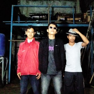 Dengarkan lagu Tansah Kelangan nyanyian Mellodika dengan lirik