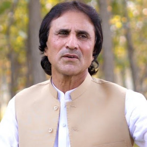ดาวน์โหลดและฟังเพลง Waly De Pa Spino Jamo Nil พร้อมเนื้อเพลงจาก Almas Orakzai