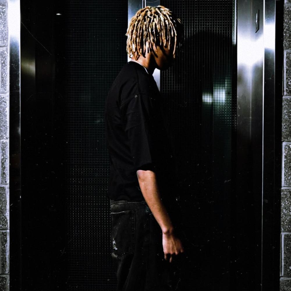 moneytwerk (feat. kayylmao) (Explicit)