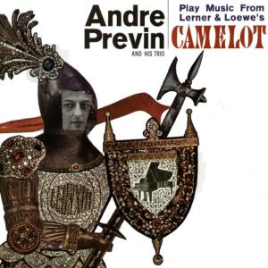 收聽Andre Previn & His Trio的I Wonder What the King is Doing Tonight歌詞歌曲