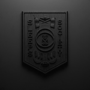 收聽While She Sleeps的NERVOUS歌詞歌曲