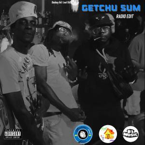 收聽Coolie Sway的Getchu Some (feat. Dat Boi Dair & O.G. Frat Bona) (Radio Edit)歌詞歌曲