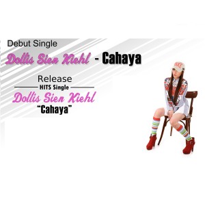 ดาวน์โหลดและฟังเพลง Cahaya พร้อมเนื้อเพลงจาก Dollis Sien Kiehl
