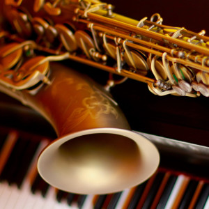 Album Run Away (Sunstroke Project) [Sax Version] from Mytza Handbalistu